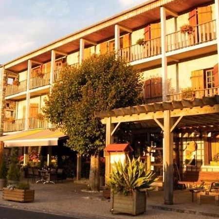 Hotel La Clairiere Chambon-sur-Dolore Exteriör bild
